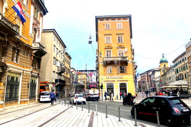 Commercial Property, 61 m2, For Rent, Rijeka - Centar
