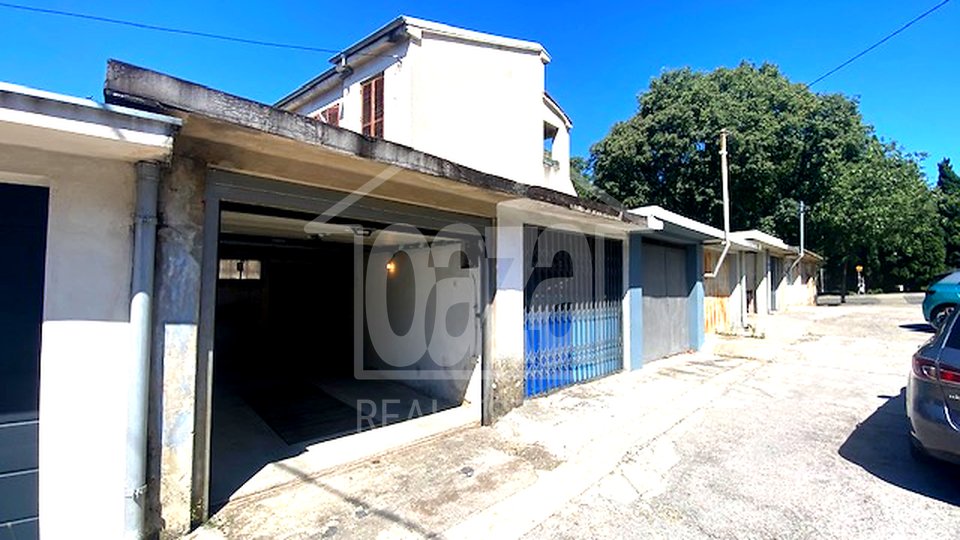 Garage, 17 m2, For Rent, Rijeka - Kozala