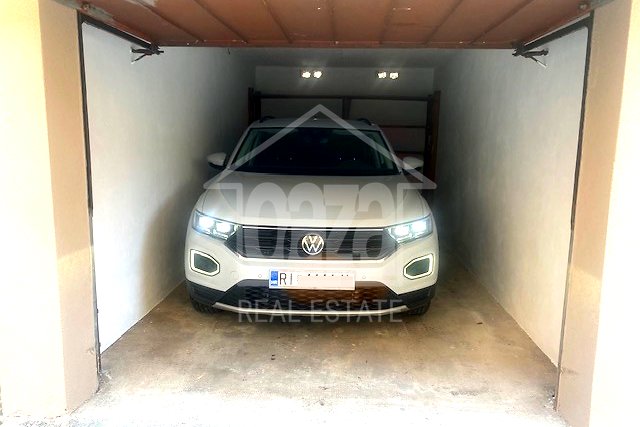 Garage, 18 m2, Vermietung, Rijeka - Pećine