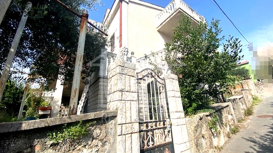House, 390 m2, For Sale, Rijeka - Turnić