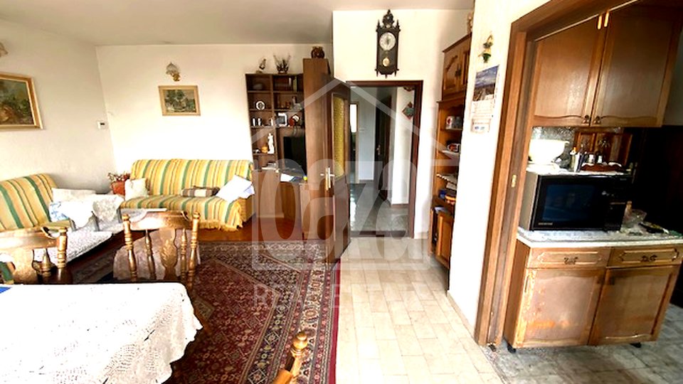 House, 390 m2, For Sale, Rijeka - Turnić