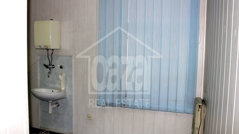 Commercial Property, 115 m2, For Sale, Rijeka - Centar