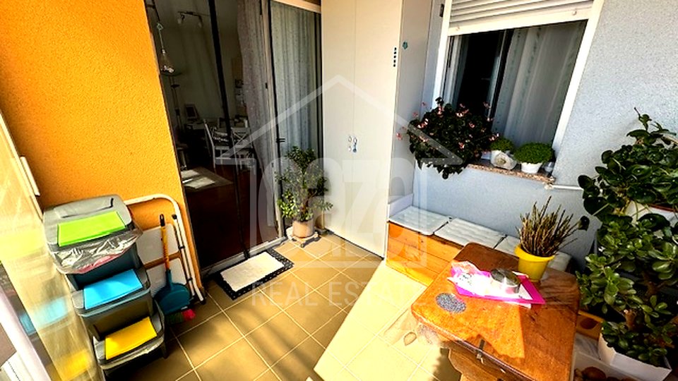 Saršoni - sunčan 2s+db+balkon+garažno mjesto+vrt
