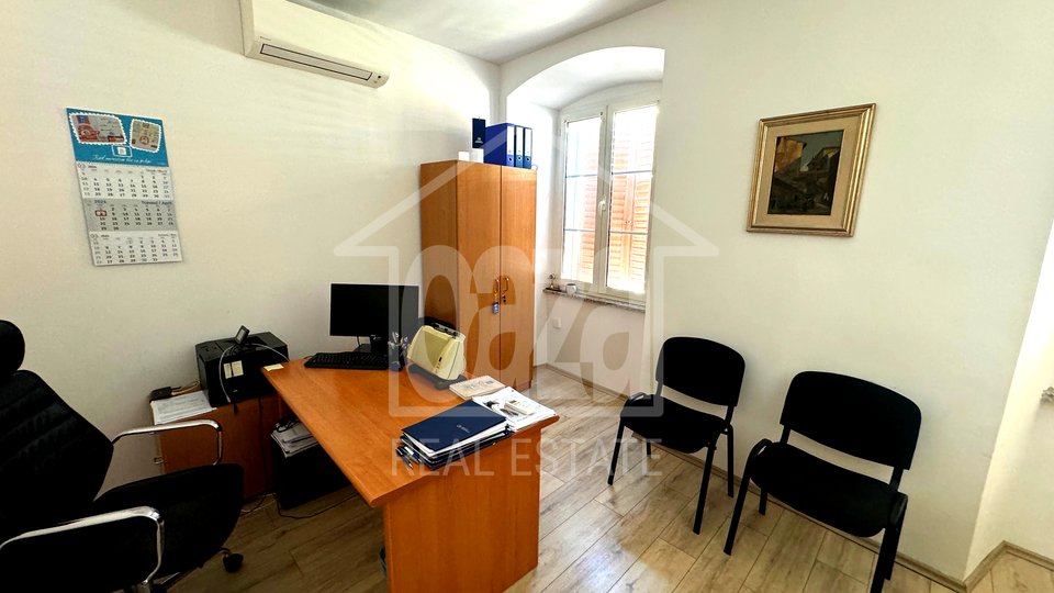 Apartment, 94 m2, For Sale + For Rent, Rijeka - Centar
