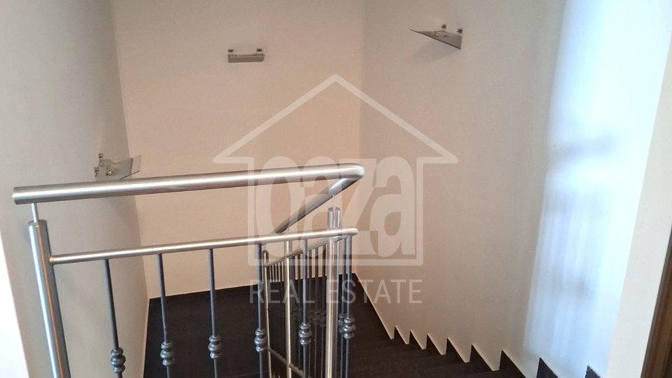 Rijeka - center, luxurious two-story apartment of 103m2