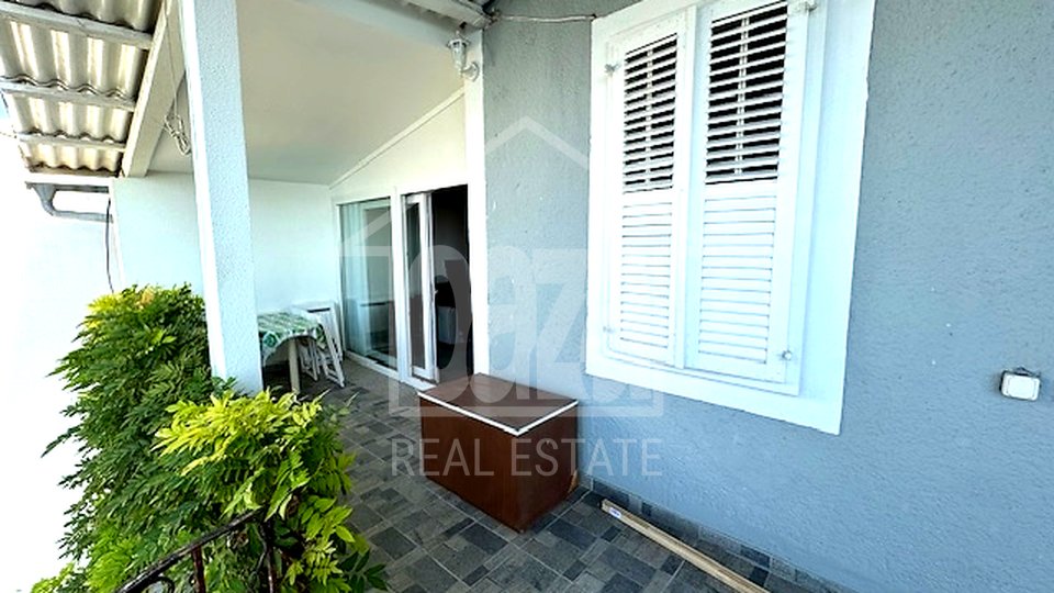 Pećine, 1 row to the sea, 1 bedroom + living room with terrace