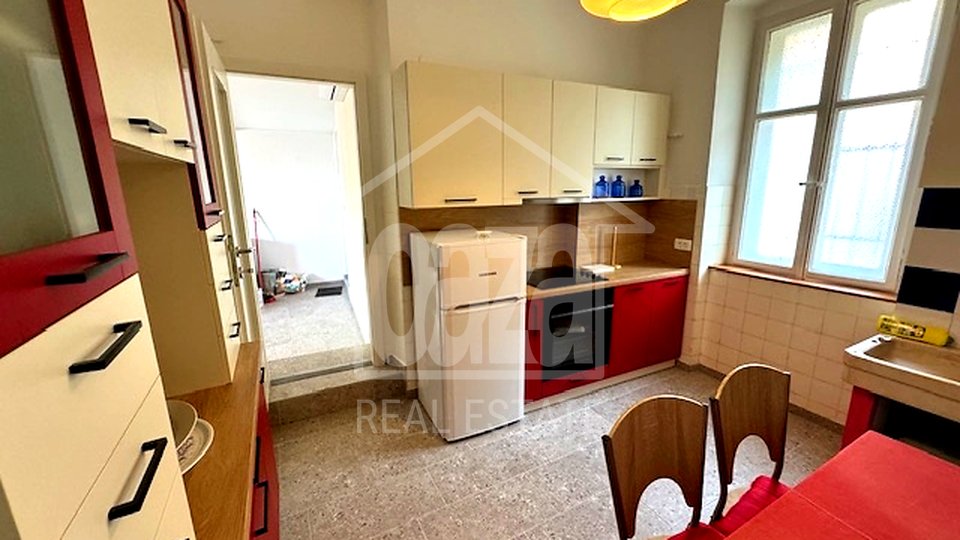 Wohnung, 55 m2, Vermietung, Rijeka - Pećine