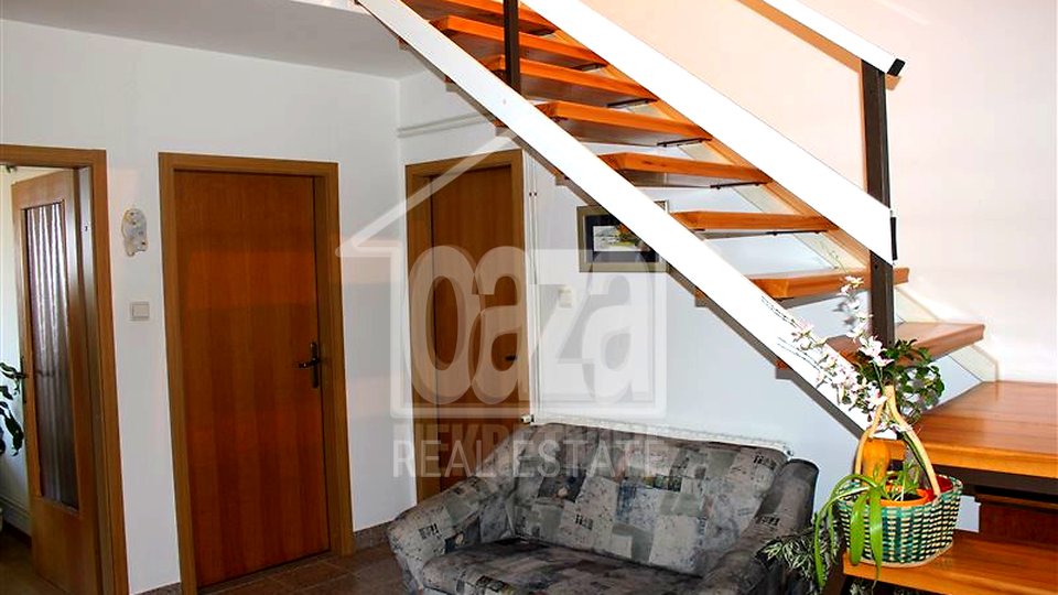 House, 400 m2, For Sale, Rukavac