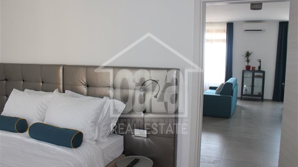 Wohnung, 160 m2, Vermietung, Rijeka - Centar