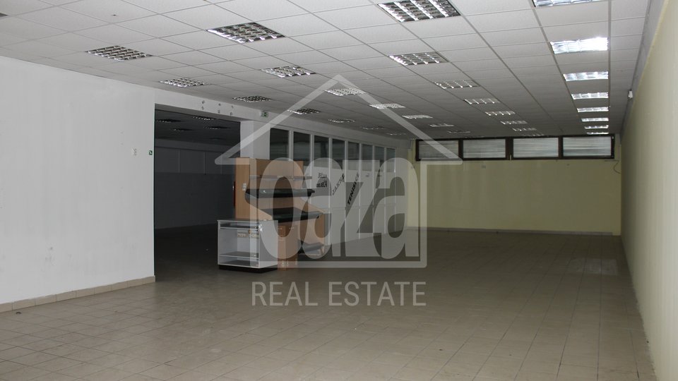 Geschäftsraum, 265 m2, Vermietung, Rijeka - Škurinje