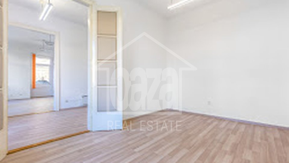 Commercial Property, 87 m2, For Rent, Rijeka - Centar
