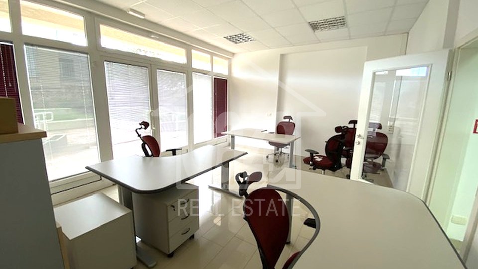 Geschäftsraum, 195 m2, Vermietung, Rijeka - Zamet