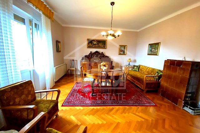 Appartamento, 110 m2, Affitto, Rijeka - Trsat