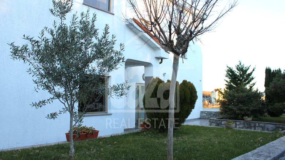 House, 1063 m2, For Sale, Rijeka - Marinići