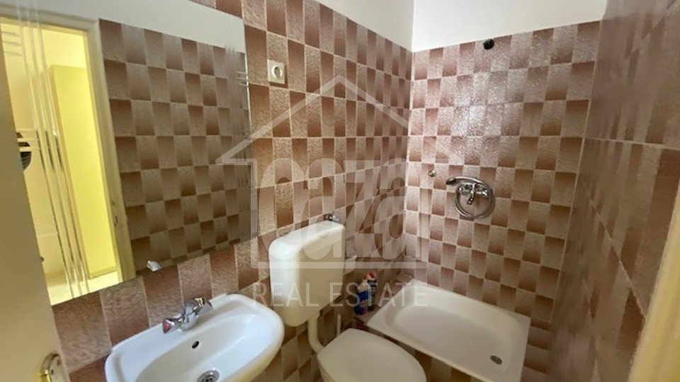 Donja Drenova, prizemlje poslovne zgrade 230 m2