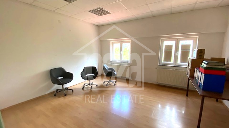 Commercial Property, 200 m2, For Rent, Kukuljanovo